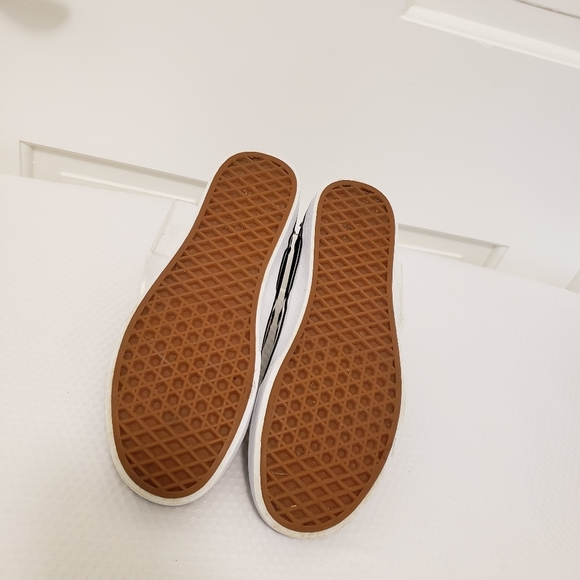 EUC Van's Black & Pink Floral Rose's Sneaker Loafers Size 9 Casual Comfy Stylish - Picture 6 of 9